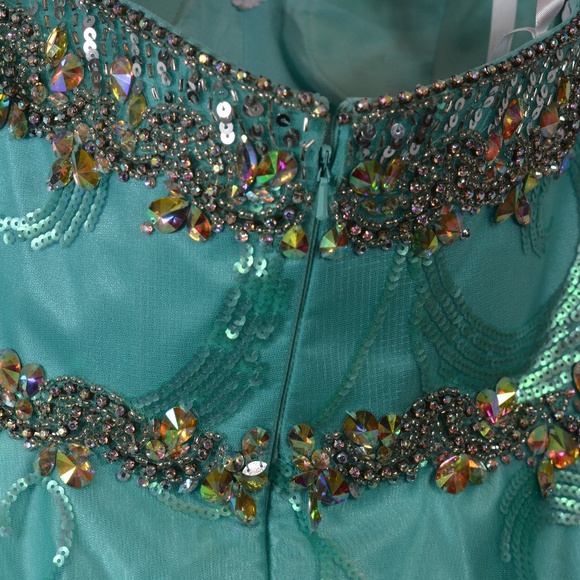 Tony Bowls Gala Aqua Beaded/Rhinestone Prom Dress SZ 8 NEW - Picture 14 of 15